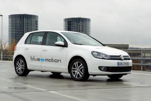 Volkswagen Golf Blue-E-Motion '2014